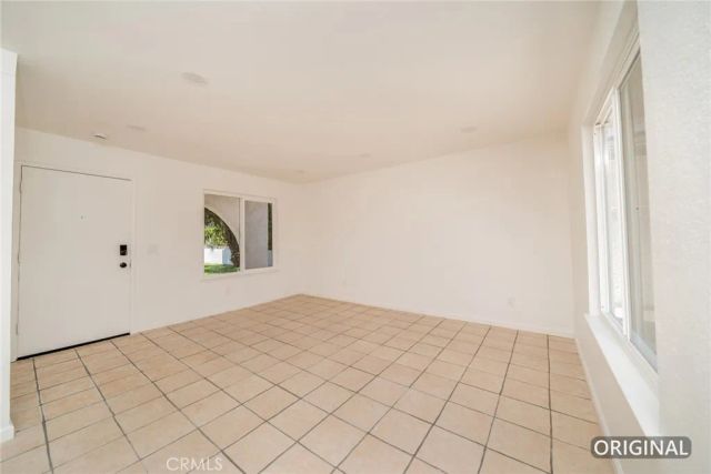 6239 Woodpine Avenue, San Bernardino, CA 92407