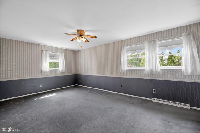 3902 SHELLEY RD, Huntingdon Valley, PA 19006