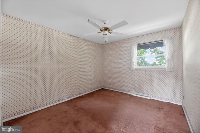 3902 SHELLEY RD, Huntingdon Valley, PA 19006