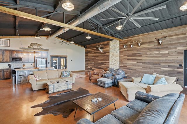 550 Manley Lane, Weatherford, TX 76088