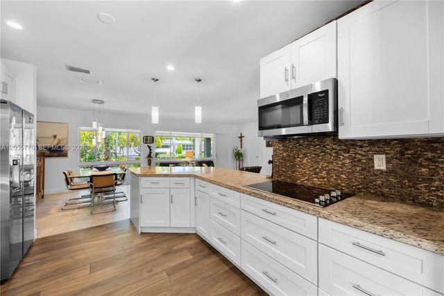 12900 SW 82nd Place, Pinecrest, FL 33156