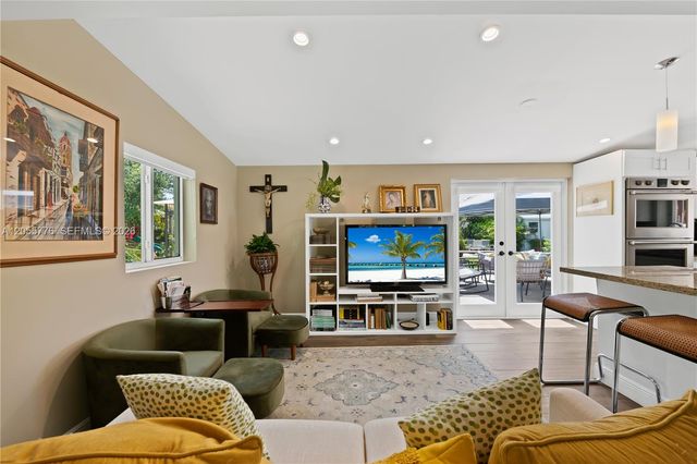 12900 SW 82nd Place, Pinecrest, FL 33156