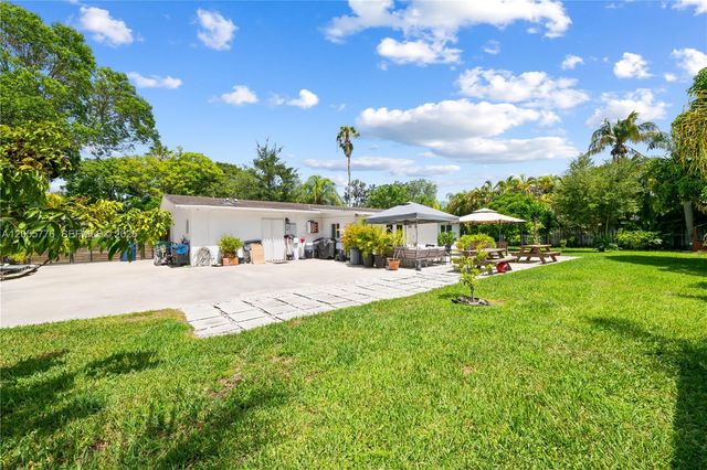 12900 SW 82nd Place, Pinecrest, FL 33156