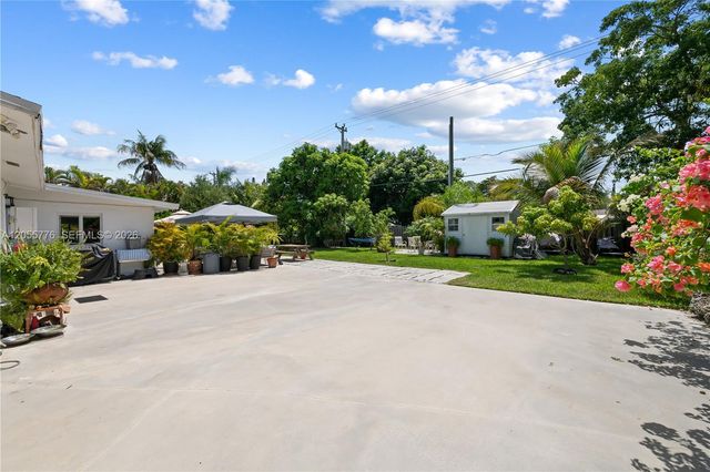 12900 SW 82nd Place, Pinecrest, FL 33156