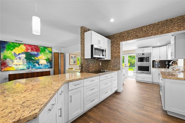 12900 SW 82nd Place, Pinecrest, FL 33156