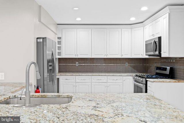 127 HEATH RD, Medford, NJ 08055