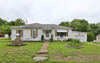 205 North Jefferson Street, Humansville, MO 65674