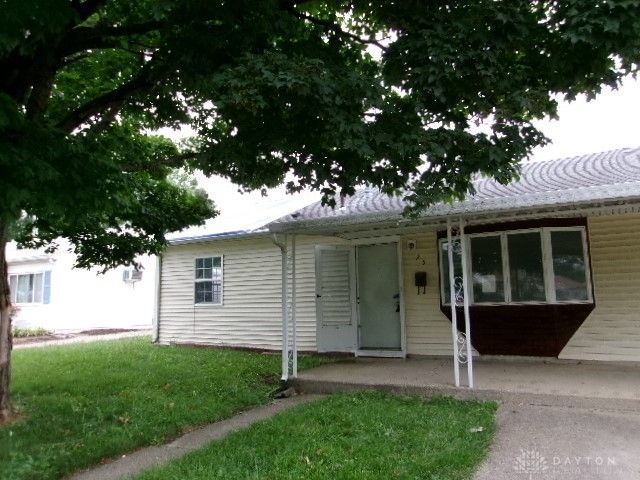 25 Westport Drive, Fairborn, OH 45324