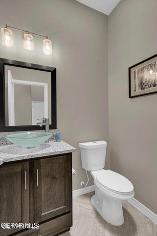 208 Olive Branch Trail, Santa Teresa, NM 88008
