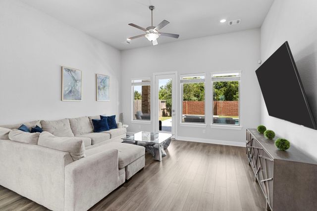 2106 Ironwood Pass Drive, Missouri City, TX 77459