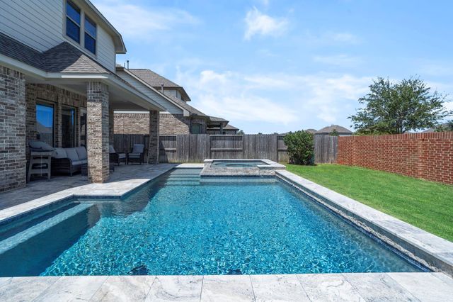 2106 Ironwood Pass Drive, Missouri City, TX 77459