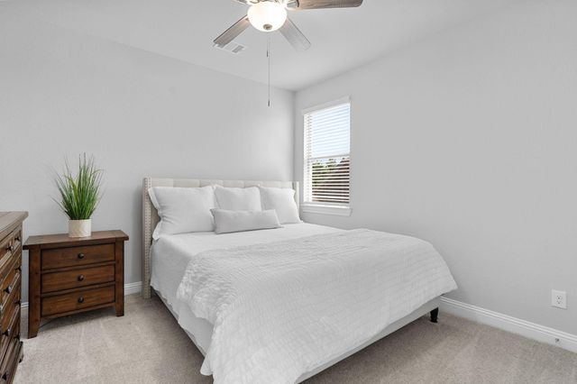 2106 Ironwood Pass Drive, Missouri City, TX 77459