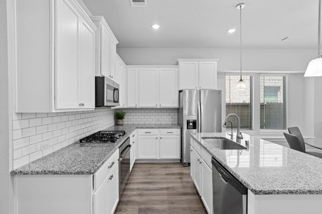 2106 Ironwood Pass Drive, Missouri City, TX 77459