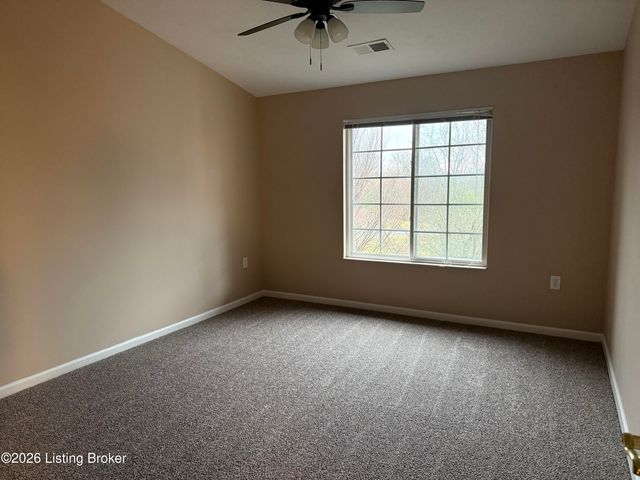 12102 Redspire Dr UNIT 301, Louisville, KY 40299