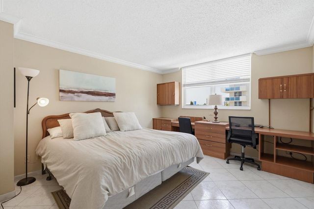 1601 S Ocean Drive 506, Hollywood, FL 33019