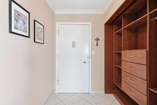 1601 S Ocean Drive 506, Hollywood, FL 33019