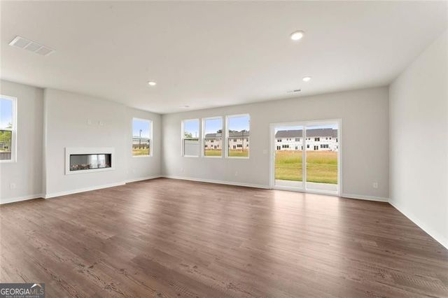 1331 Farmers Loop, Austell, GA 30106