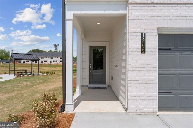1331 Farmers Loop, Austell, GA 30106