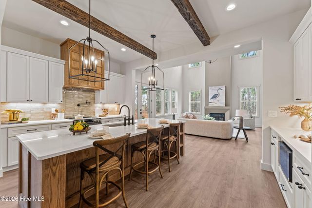 195 Sugar Sand Lane, West End, NC 27376