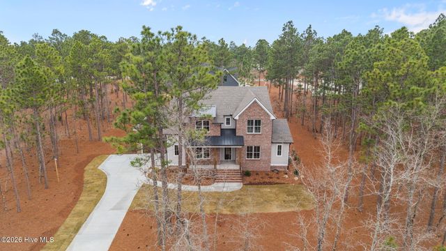 195 Sugar Sand Lane, West End, NC 27376