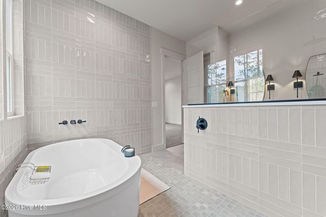 195 Sugar Sand Lane, West End, NC 27376