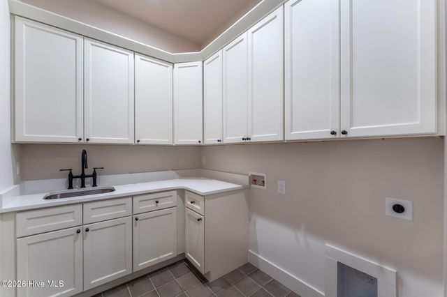 195 Sugar Sand Lane, West End, NC 27376