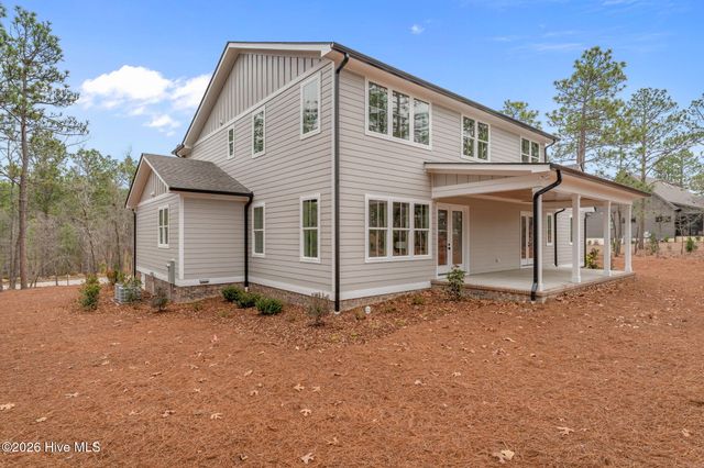 195 Sugar Sand Lane, West End, NC 27376