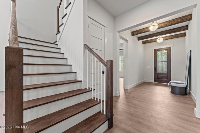 195 Sugar Sand Lane, West End, NC 27376