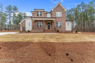 195 Sugar Sand Lane, West End, NC 27376