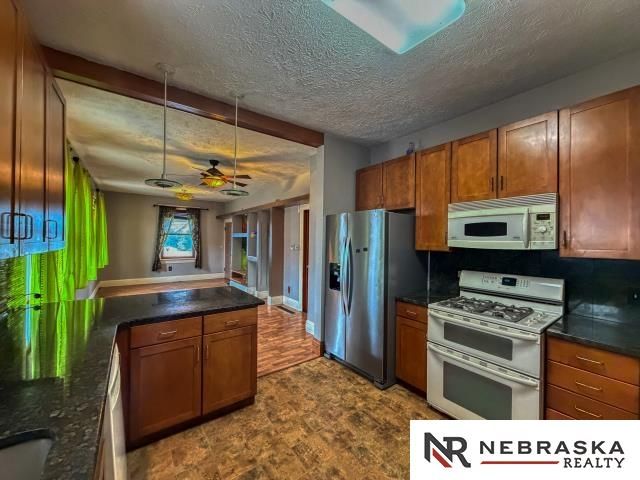 4140 V Street, Omaha, NE 68107