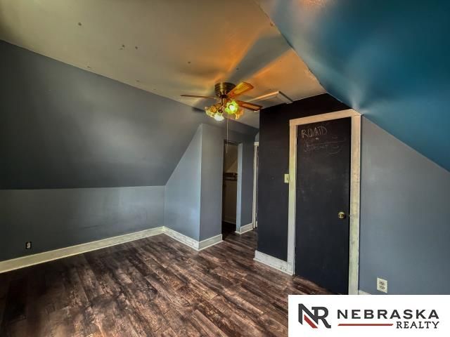 4140 V Street, Omaha, NE 68107