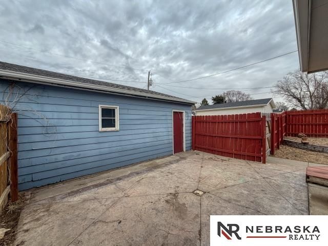 4140 V Street, Omaha, NE 68107