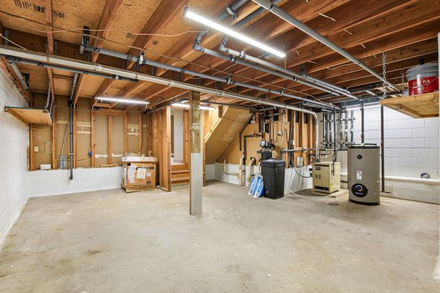 1504 Coronado Court, Burnsville, MN 55337