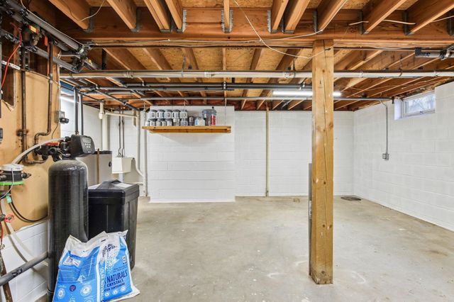 1504 Coronado Court, Burnsville, MN 55337