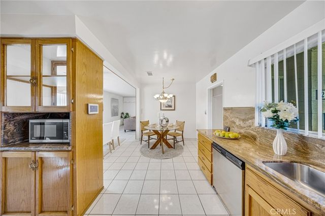 2640 David, La Habra, CA 90631