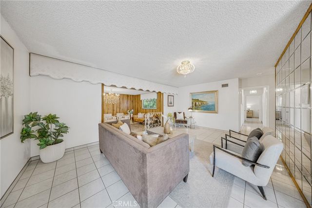 2640 David, La Habra, CA 90631