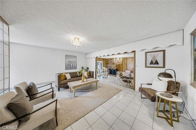 2640 David, La Habra, CA 90631
