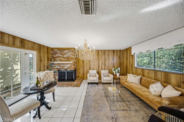 2640 David, La Habra, CA 90631