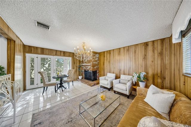 2640 David, La Habra, CA 90631