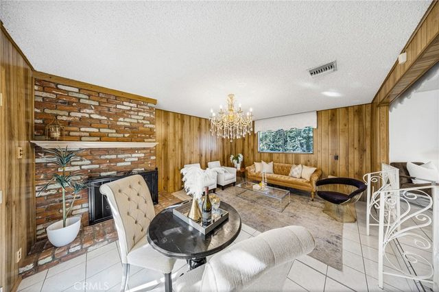 2640 David, La Habra, CA 90631