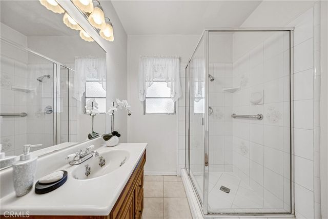 2640 David, La Habra, CA 90631