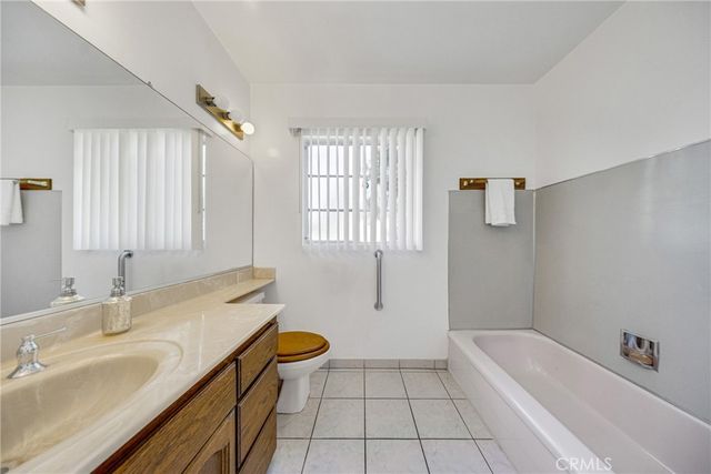 2640 David, La Habra, CA 90631