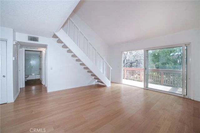 7101 Farralone Avenue 135, Canoga Park, CA 91303