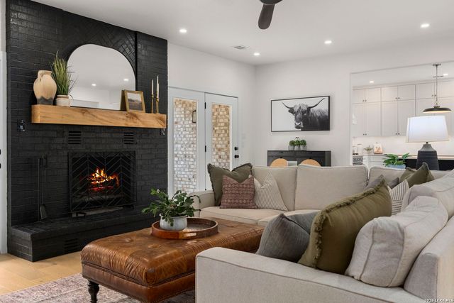 1130 Stoney Ridge Rd, Bulverde, TX 78163