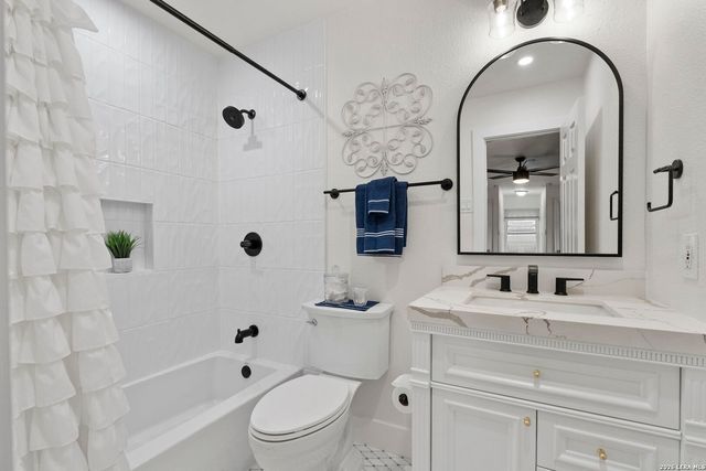 1130 Stoney Ridge Rd, Bulverde, TX 78163