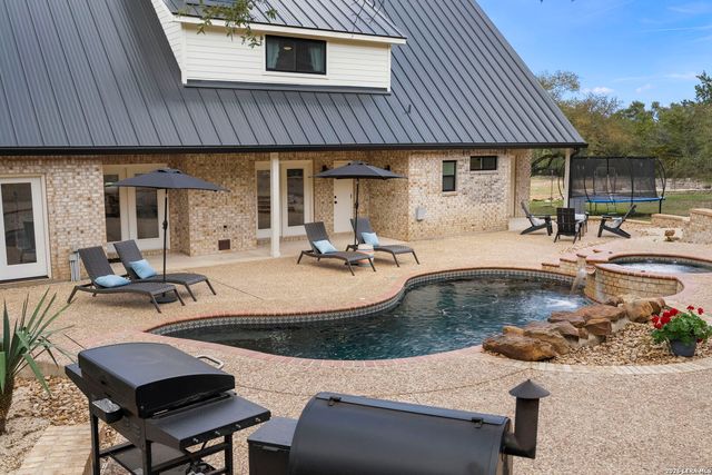 1130 Stoney Ridge Rd, Bulverde, TX 78163