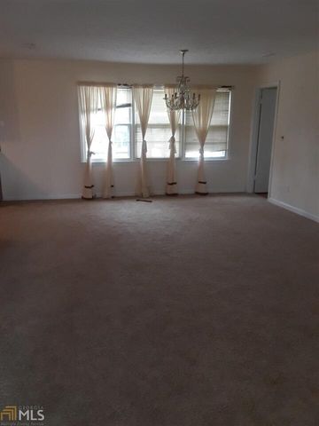 995 Green Street SE UNIT C, Conyers, GA 30012