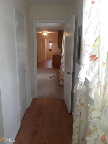 995 Green Street SE UNIT C, Conyers, GA 30012