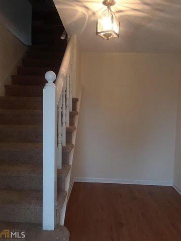 995 Green Street SE UNIT C, Conyers, GA 30012