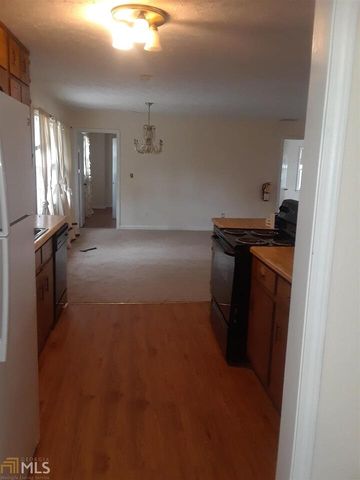 995 Green Street SE UNIT C, Conyers, GA 30012